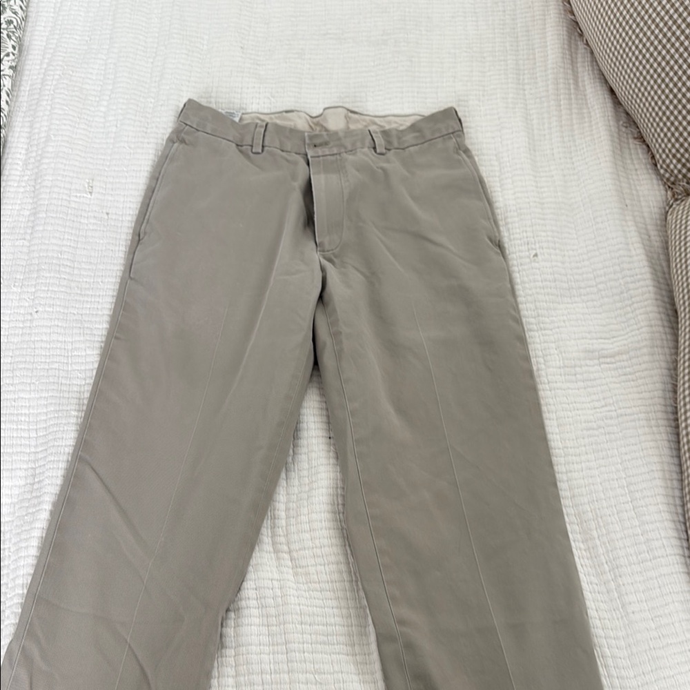 Brooks Brothers Tan Chinos with Straight Leg Design